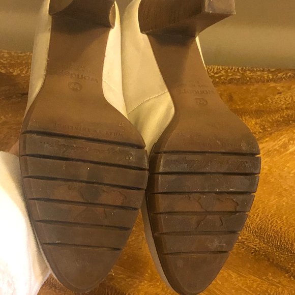 EUC Wonders Court Shoe - Cream Size 7 - Picture 11 of 13